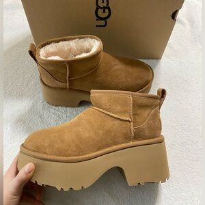 Uggs Women’s Classic New Heights Ankle Boots